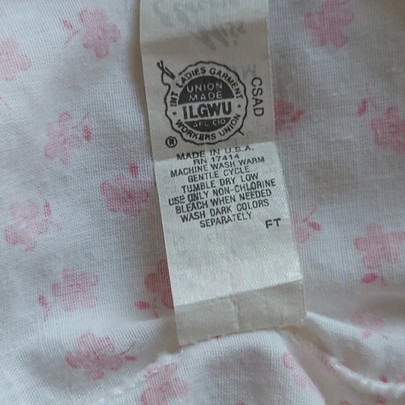 Vintage  Miss Elaine Pink White House Coat Robe Smocked Neck and CuffsVintage  M - Picture 6 of 16